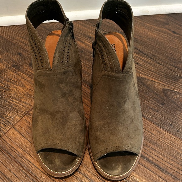 Sonoma Olive Green open toe ankle boots booties size 9 - Picture 4 of 8